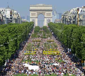 Champs Elysées etc. - Paris Blog - Mitzie Mee Blog